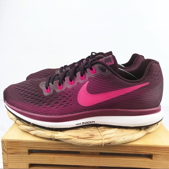 Nike Air Zoom Pegasus 34 Fabric Running Shoe - Picture 3 of 7